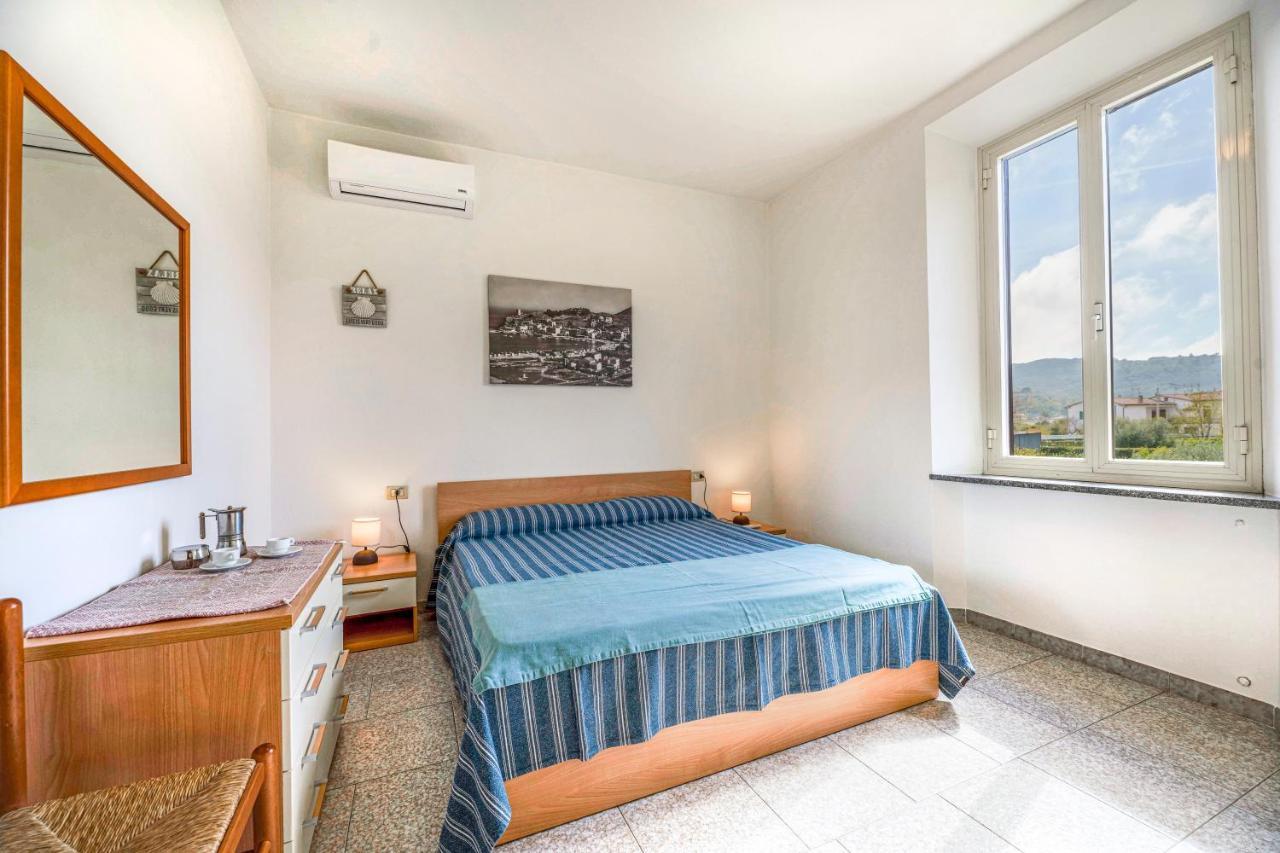 Aethalia - A 300Mt Dal Mare Apartment Марина ди Кампо Екстериор снимка