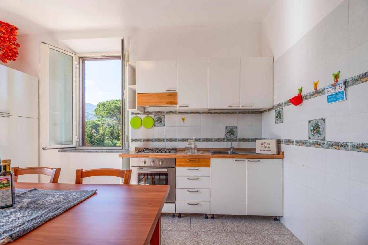 Aethalia - A 300Mt Dal Mare Apartment Марина ди Кампо Екстериор снимка